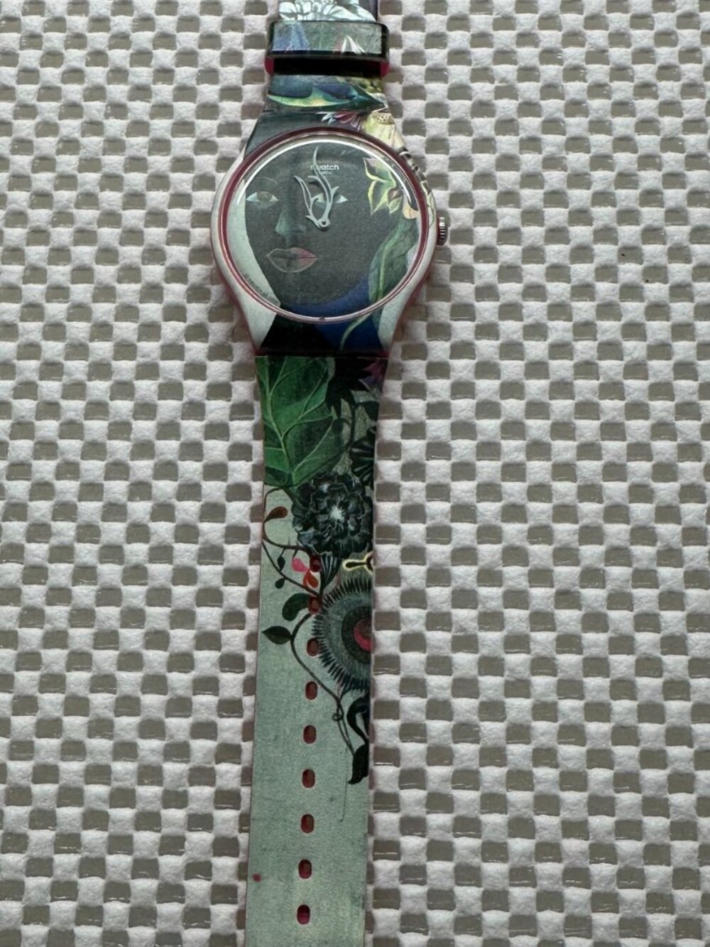 Swatch Watch Flowerhead SUOZ164 Ckassic 2014 - Picture 3 of 7